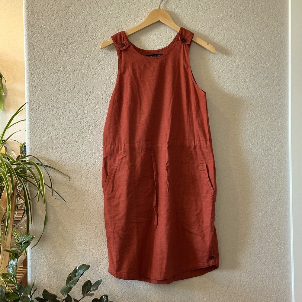 United By Blue Linen Sheath Dress
Size M